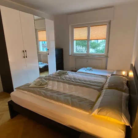 Del Conte: Retreat With Pool And Parking Merano
